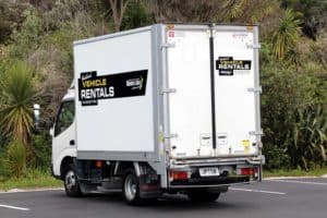 2 tonne furniture truck with tail lift for hire